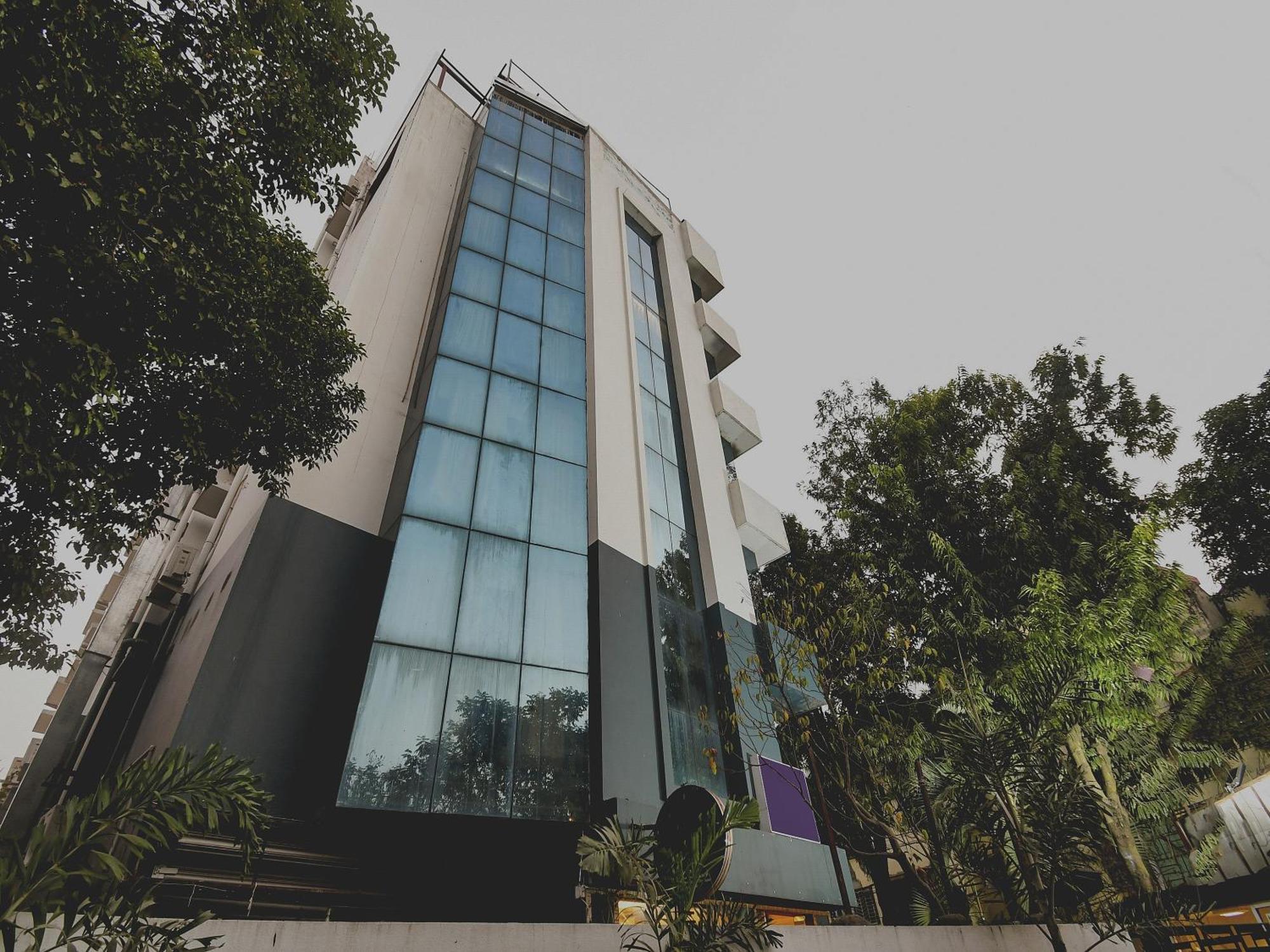 Oyo Townhouse Azure Sky Hotell Kolkata Eksteriør bilde