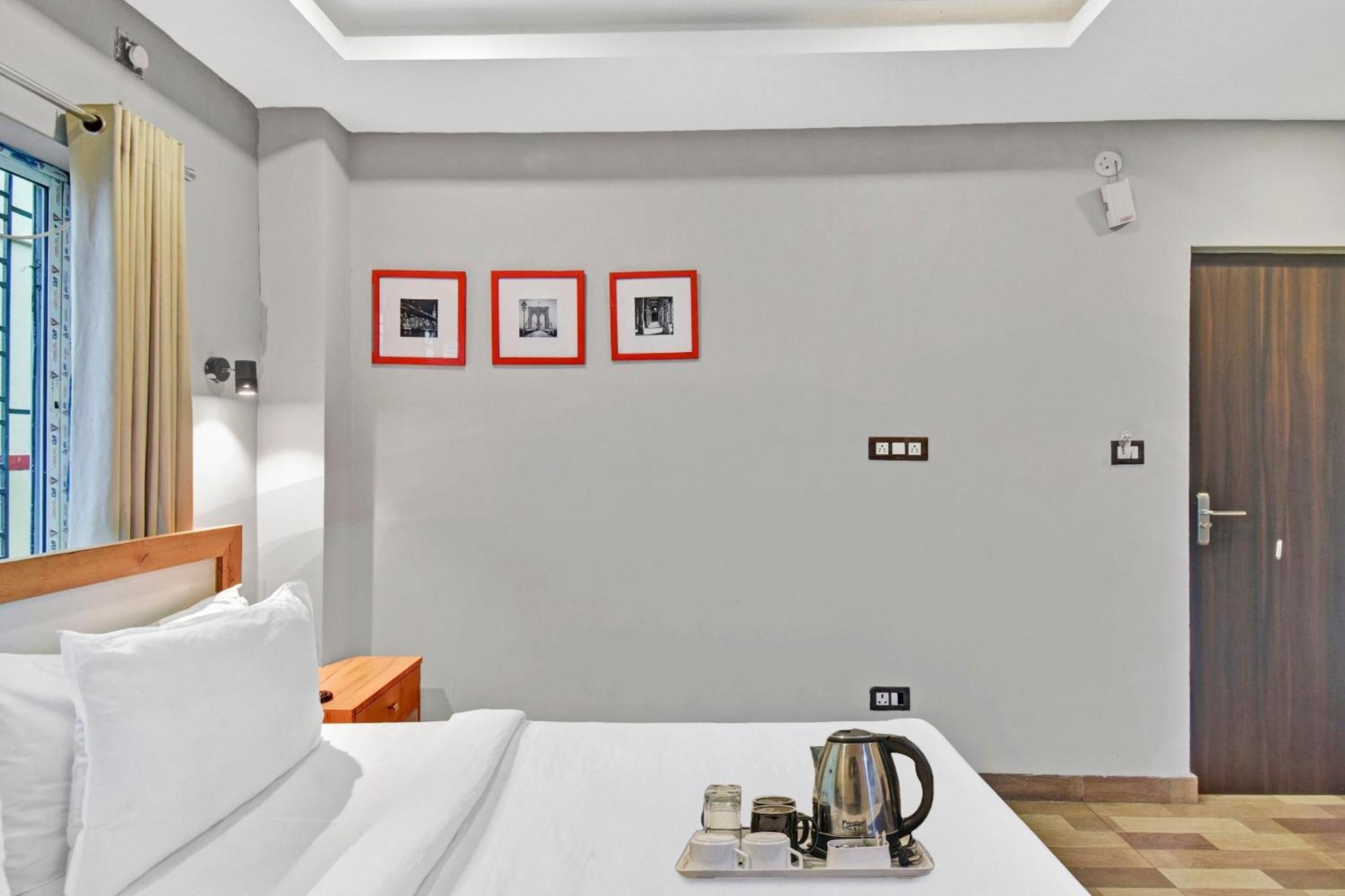 Oyo Townhouse Azure Sky Hotell Kolkata Eksteriør bilde